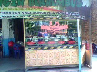 Rumah Makan Angin Berhembus