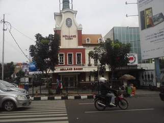 Holland Bakery