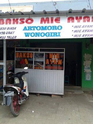 Bakso Mie Ayam Artomoro Wonogiri