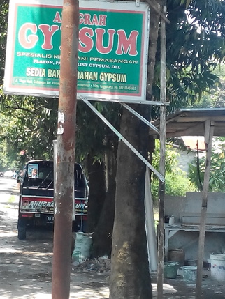 3076444