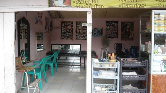 Salon Mora