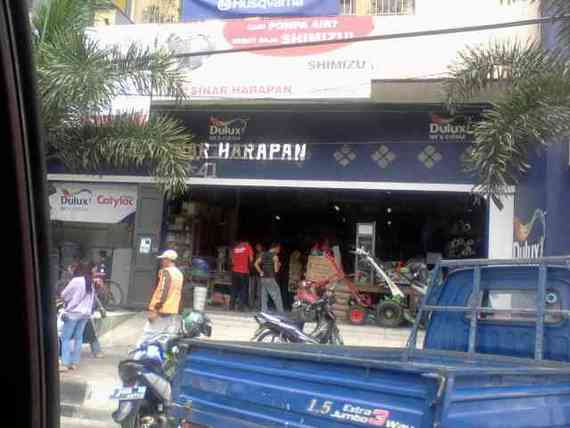 Toko Sinar Harapan