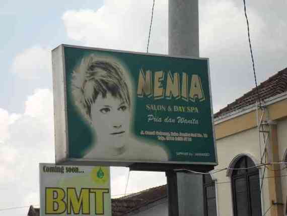 Nenia Salon