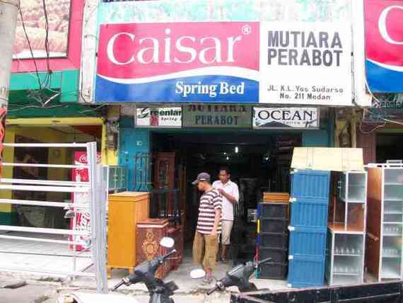 Mutiara Perabot