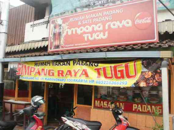 Rumah Makan Padang Simpang Raya Tugu