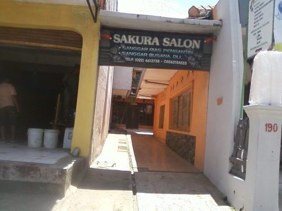Sakura Salon
