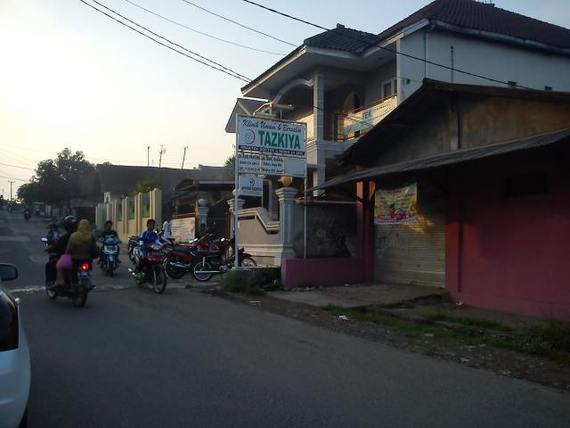 Rumah Bersalin Tazkiya