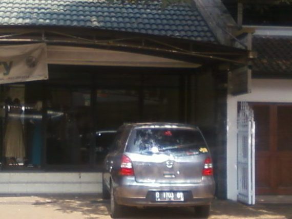 Cihampelas Family Taylor & Moslem Boutique