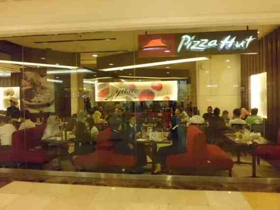 Pizza Hut - Sun Plaza