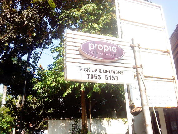 Propre House Of Laundry - Bintaro