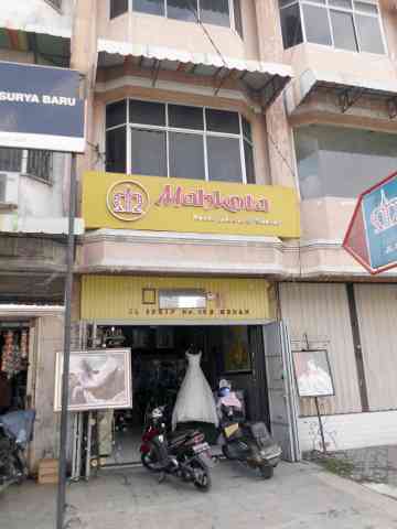 Mahkota