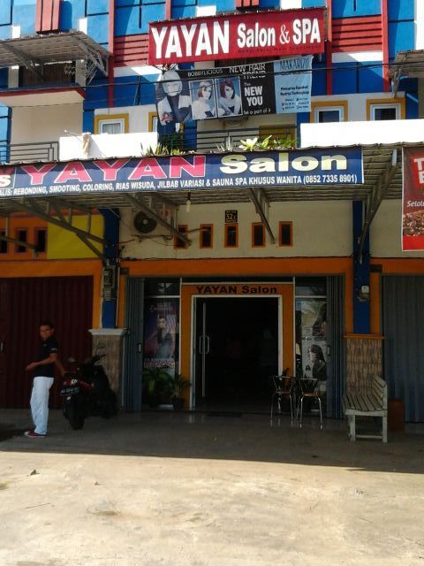 Yayan Salon