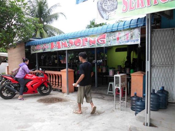 Mie Sop Kampung