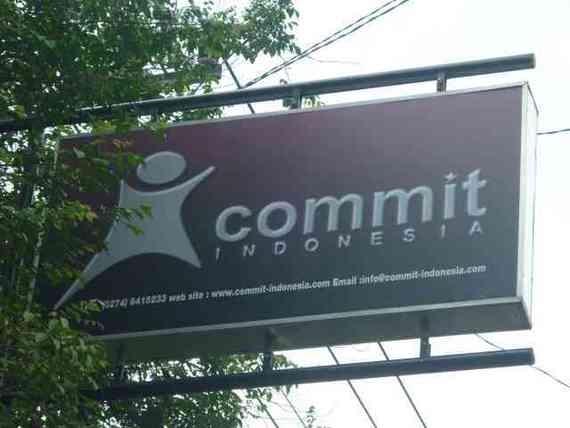 Commit Indonesia