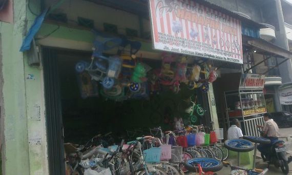 Toko Sepeda Harapan Jaya
