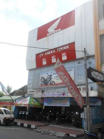 Aneka Teknik. CV