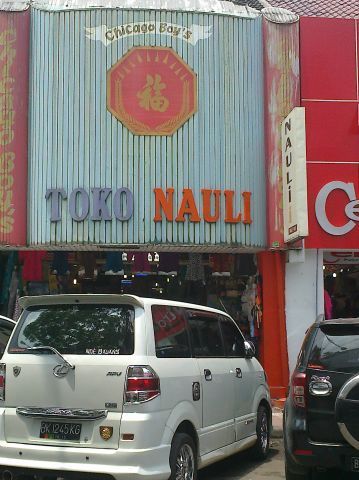 Toko Nauli