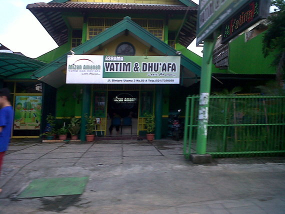 Yatim & Dhuafa Mizan Amanah