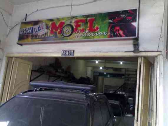 Moel Interior Mobil
