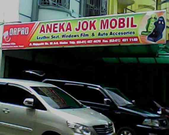 Aneka Jok Mobil