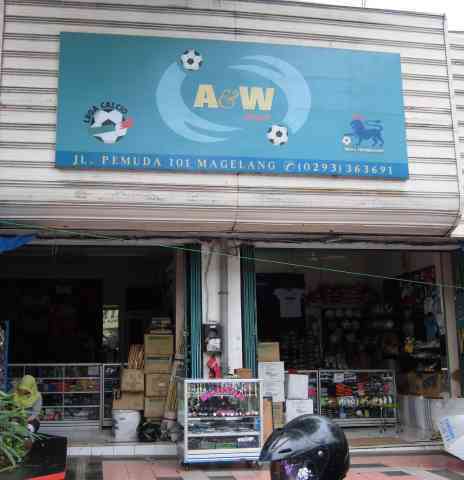 A dan W