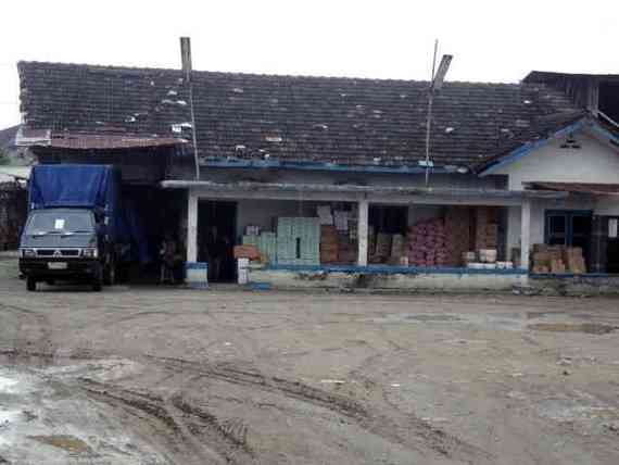 Wahyu Express. CV