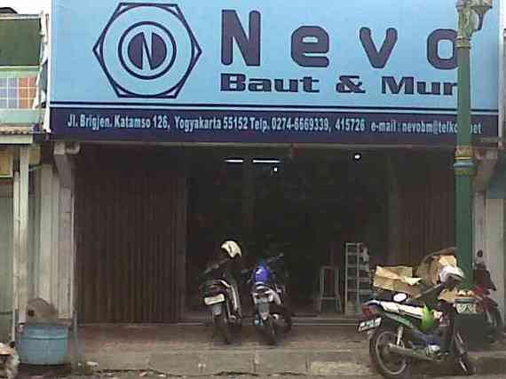 Nevo Baut & Mur