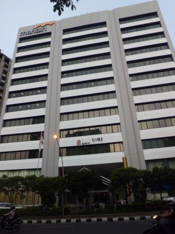 Bumi Keluarga
