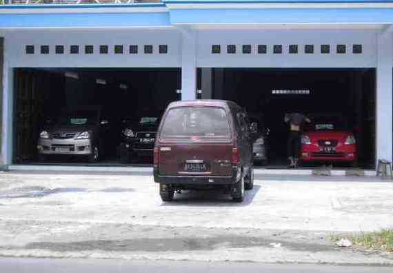 Intan Jaya Motor