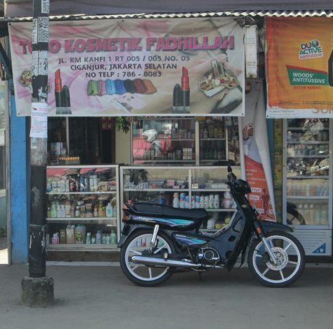Toko Kosmetik Fadillah