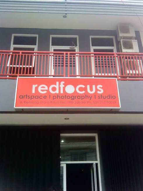 Red Focus