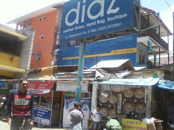 Diaz