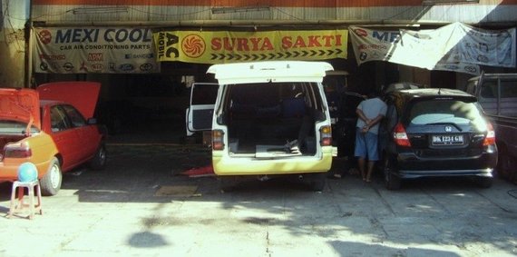 Bengkel Mobil