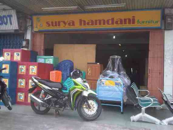 Surya Hamdani Furniture