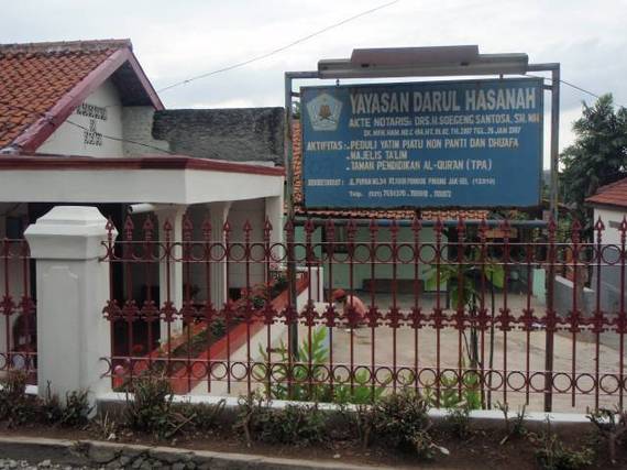 Yayasan Darul Hasanah