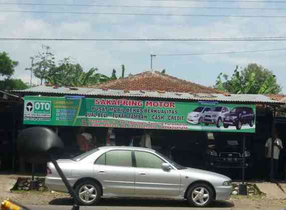 Bengkel Kharisma Motor