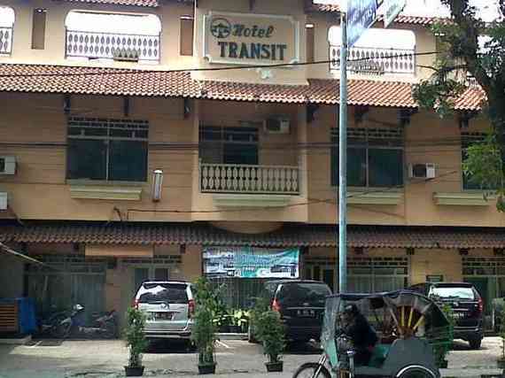 Transit Hotel