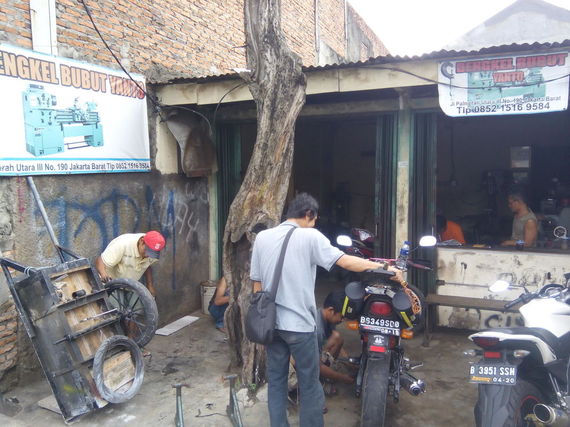 bengkel bubut yanto