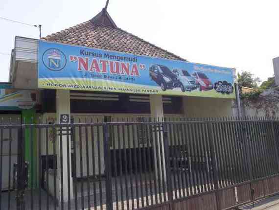 Kursus Mengemudi Natuna