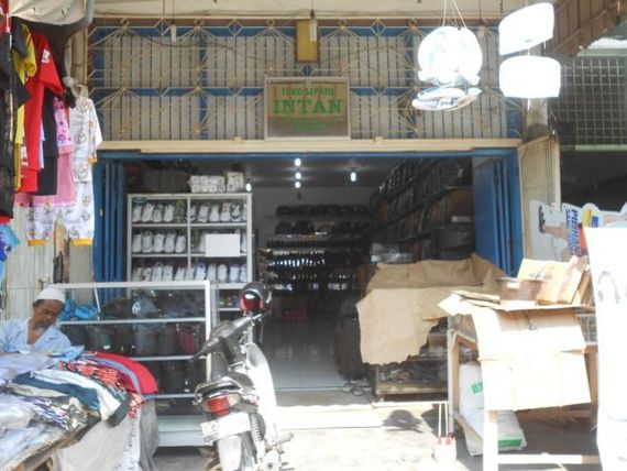 Toko Sepatu Intan