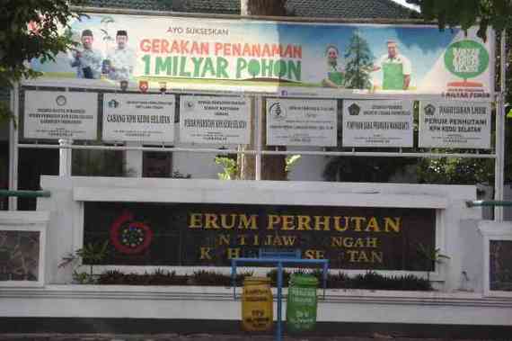 Perum Perhutani KPH Kedu Selatan