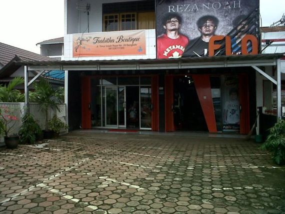 Rumah Makan Embun Pagi