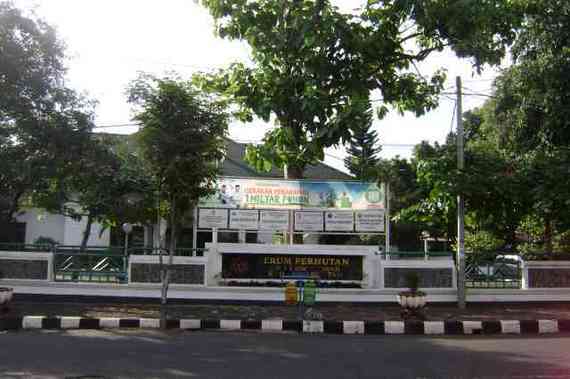 Perum Perhutani KPH Kedu Selatan