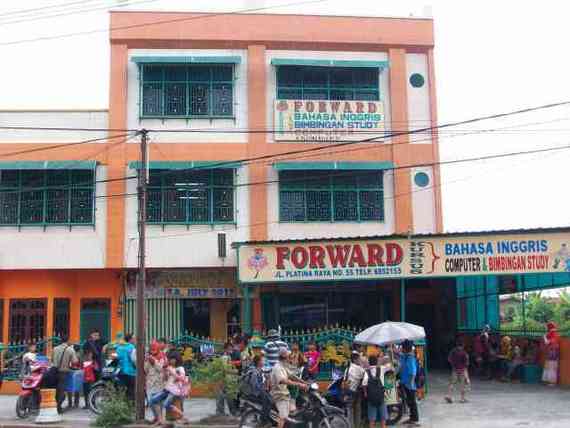 LKP Forward English Course