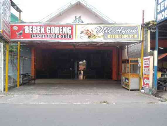 Bebek Goreng Pasar Gede Solo