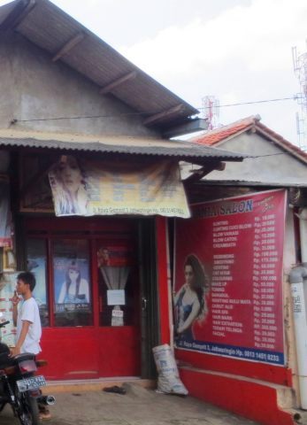 Shania Salon