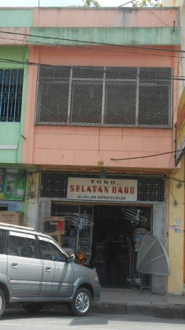 Toko Selatan Baru