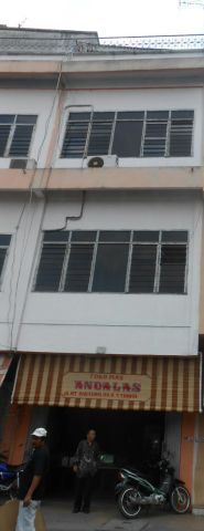 Toko Andalas