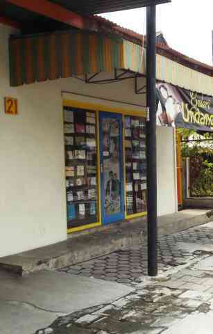 Nuansa Biru