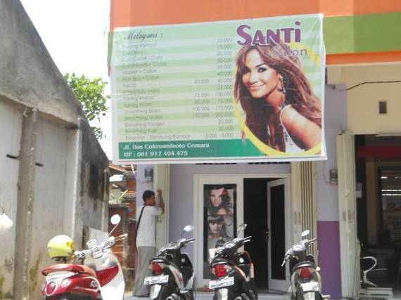 Santi Salon